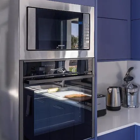 Kali Thea Herszonisszosz